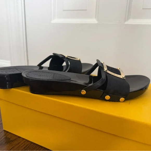 FENDI Authentic Black Wooden Slide Sandals w/ Logo Canvas & Gold Buckle, size 37 - Picture 4 of 9